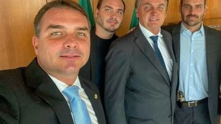 Uol Censurado Por Revelar Im Veis Do Cl Bolsonaro Money Report