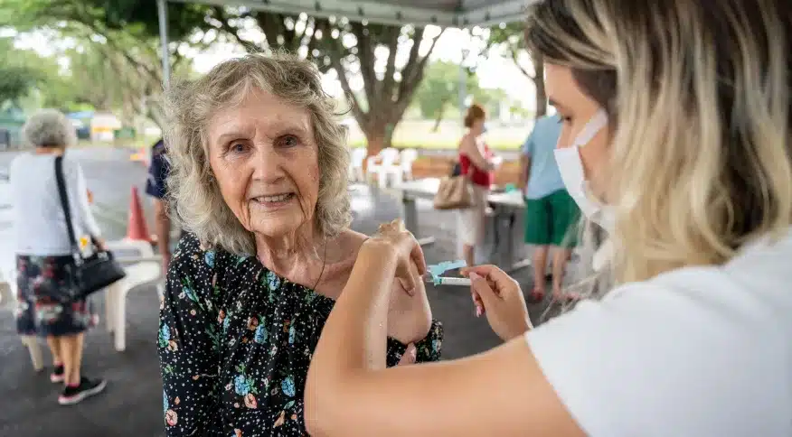 Ooforectomia bilateral e aumento do risco da doença de Parkinson