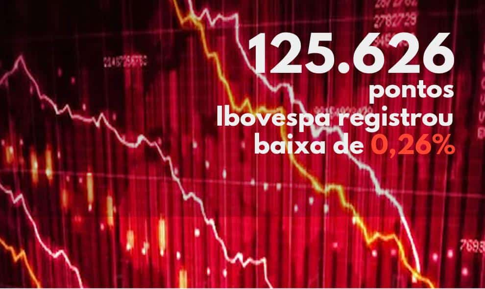 Dólar interrompe sequência de ganhos após BC voltar a marcar